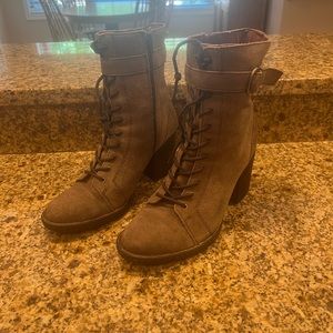 Born Cass Tan Suede Leather Rustic Block Heel Boot Women’s 9.5